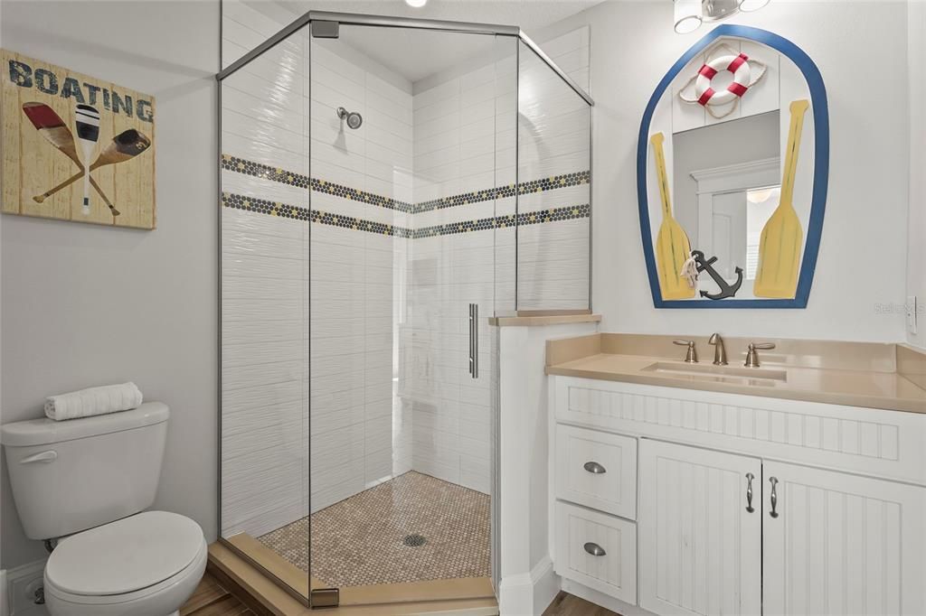 合同活跃: $2,995,000 (7 贝兹, 6 浴室, 3078 平方英尺)