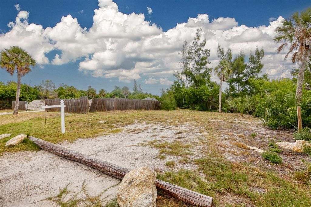 Active With Contract: $300,000 (0.11 acres)