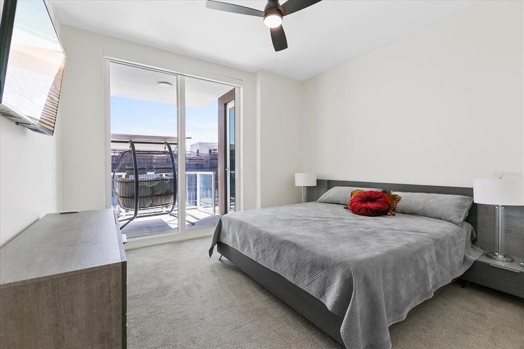 For Rent: $6,000 (2 beds, 2 baths, 1865 Square Feet)