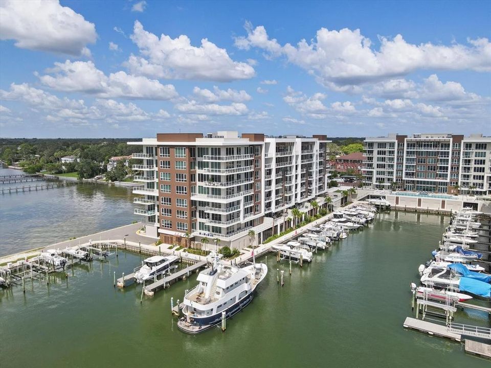 For Rent: $6,000 (2 beds, 2 baths, 1865 Square Feet)