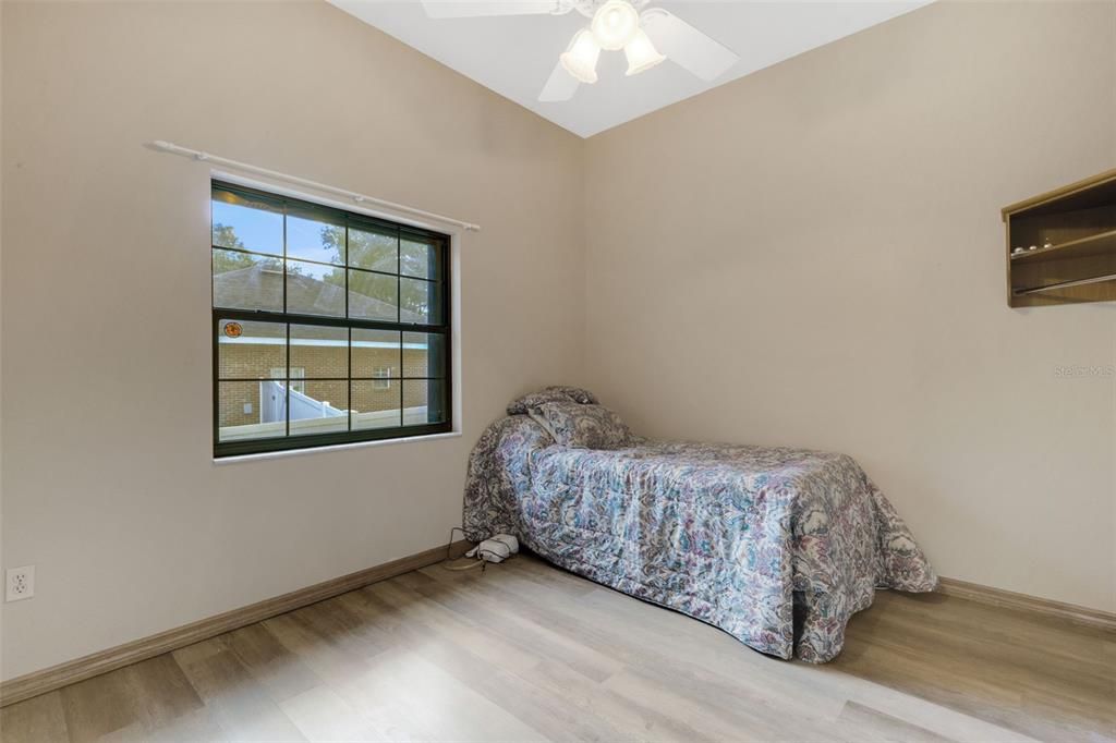 For Sale: $599,900 (4 beds, 2 baths, 2474 Square Feet)