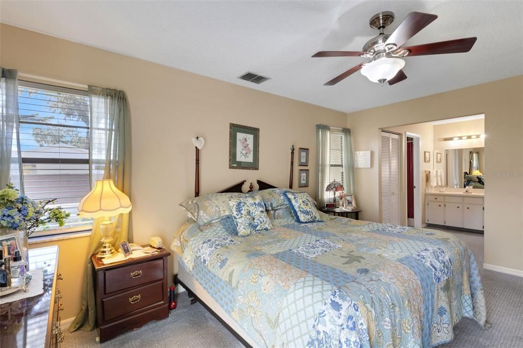 待售: $175,000 (3 贝兹, 2 浴室, 1532 平方英尺)