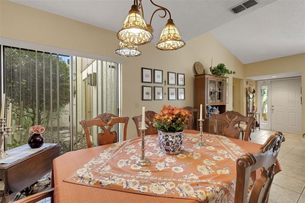 待售: $175,000 (3 贝兹, 2 浴室, 1532 平方英尺)