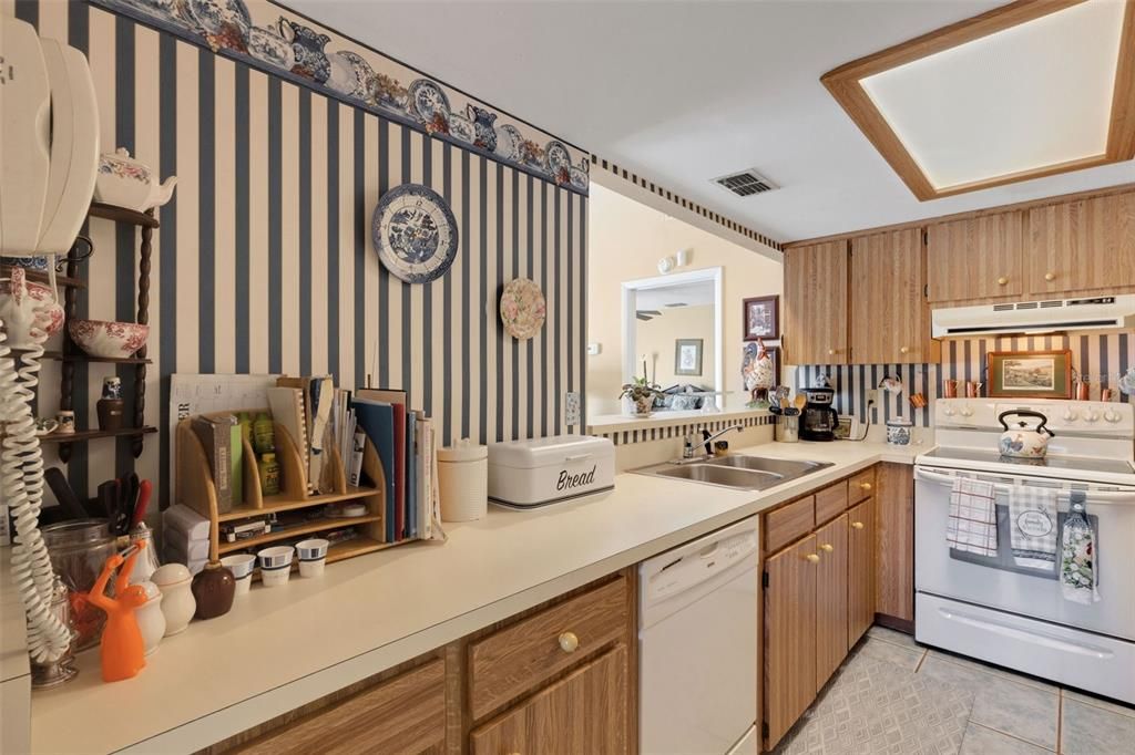 待售: $175,000 (3 贝兹, 2 浴室, 1532 平方英尺)