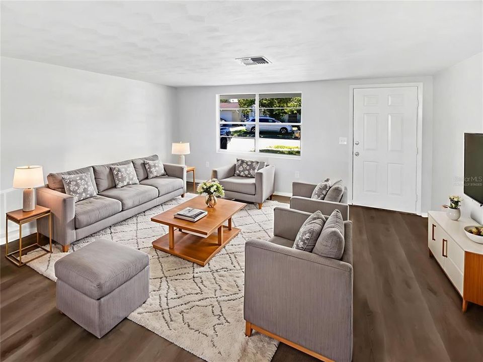 En Venta: $198,000 (2 camas, 1 baños, 936 Pies cuadrados)