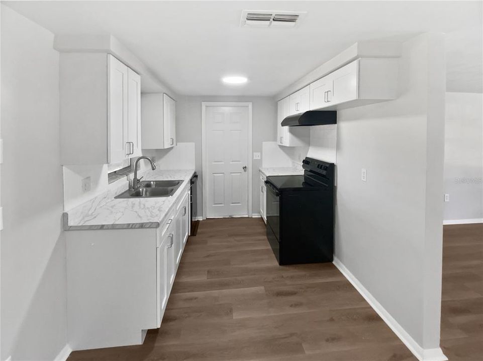 En Venta: $198,000 (2 camas, 1 baños, 936 Pies cuadrados)