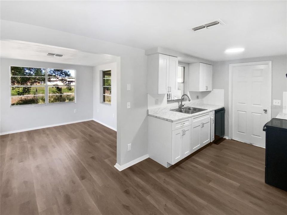 En Venta: $198,000 (2 camas, 1 baños, 936 Pies cuadrados)