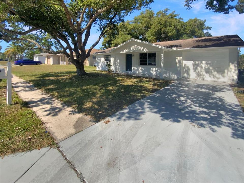 En Venta: $198,000 (2 camas, 1 baños, 936 Pies cuadrados)