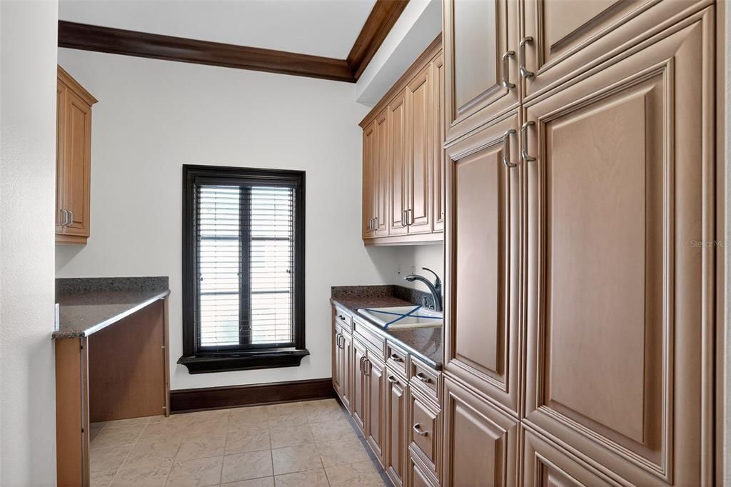 En Venta: $1,430,000 (3 camas, 3 baños, 4860 Pies cuadrados)