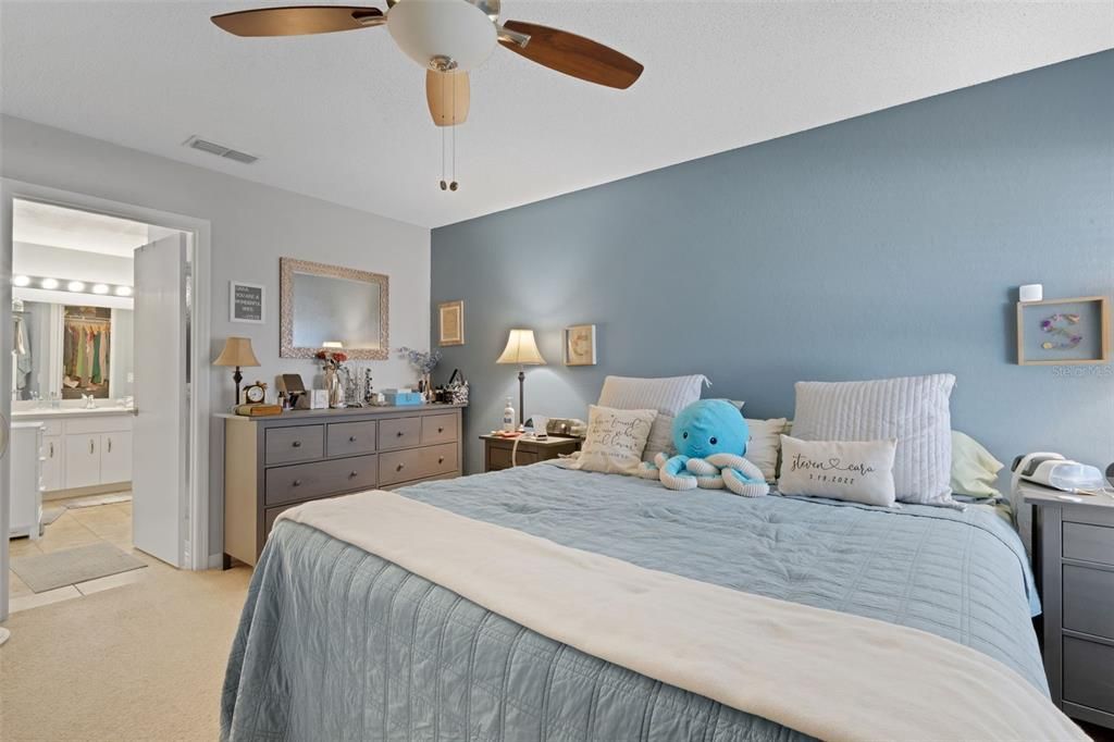 待售: $300,000 (3 贝兹, 2 浴室, 1358 平方英尺)