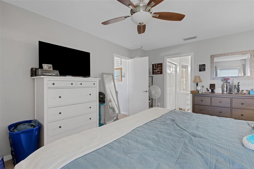 待售: $300,000 (3 贝兹, 2 浴室, 1358 平方英尺)