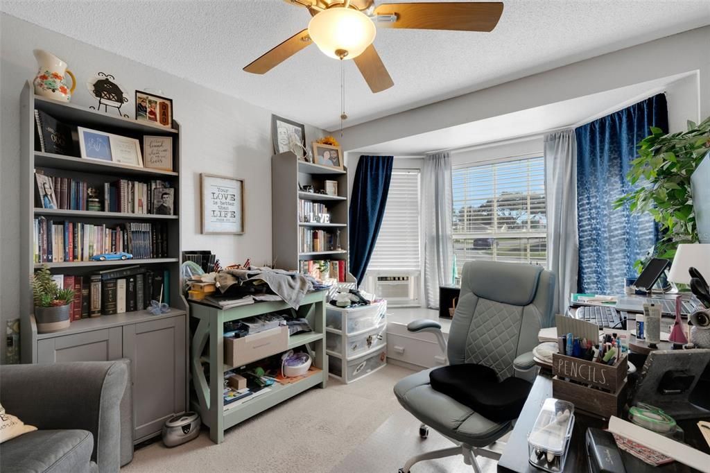 待售: $300,000 (3 贝兹, 2 浴室, 1358 平方英尺)