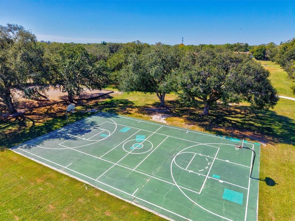 Active With Contract: $455,000 (4 beds, 2 baths, 1522 Square Feet)