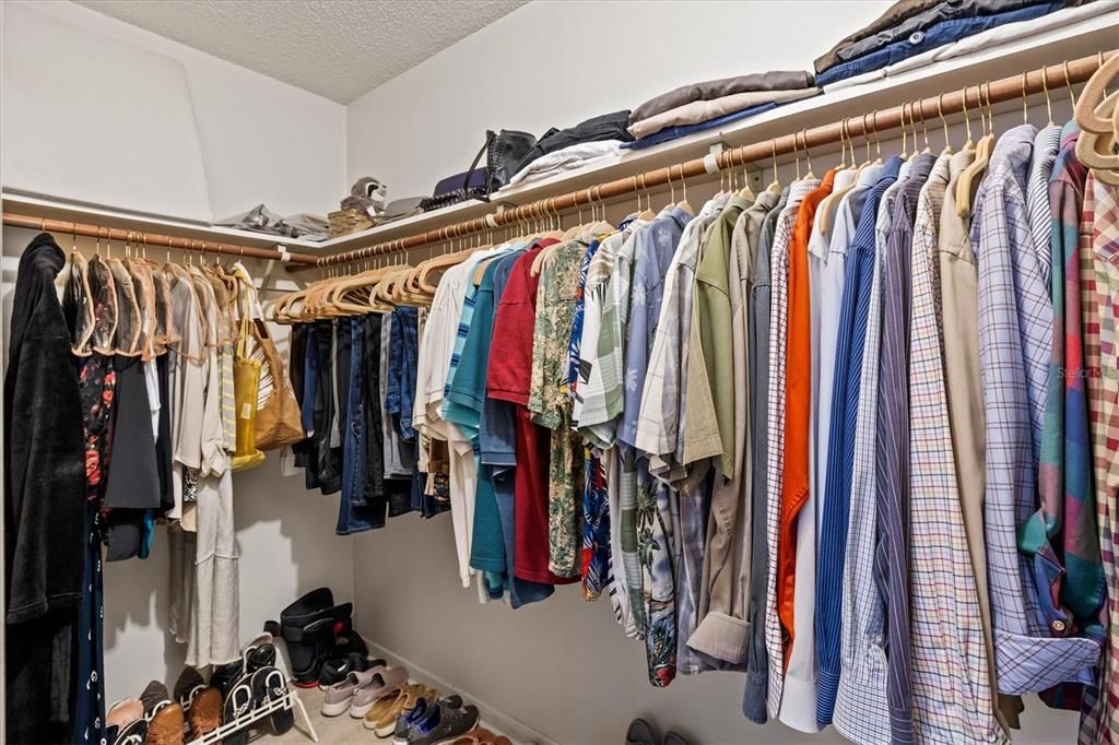 Active With Contract: $455,000 (4 beds, 2 baths, 1522 Square Feet)