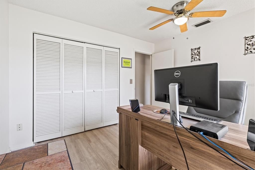 Active With Contract: $455,000 (4 beds, 2 baths, 1522 Square Feet)