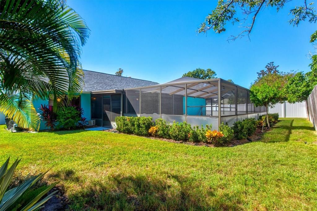 Active With Contract: $455,000 (4 beds, 2 baths, 1522 Square Feet)