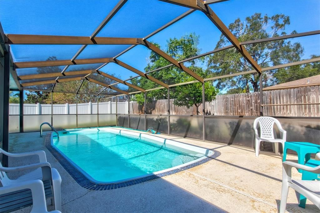 Active With Contract: $455,000 (4 beds, 2 baths, 1522 Square Feet)