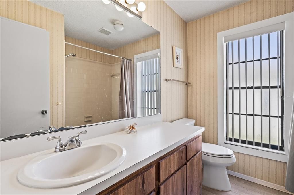 Active With Contract: $455,000 (4 beds, 2 baths, 1522 Square Feet)