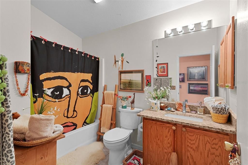 En Venta: $439,900 (3 camas, 2 baños, 1704 Pies cuadrados)