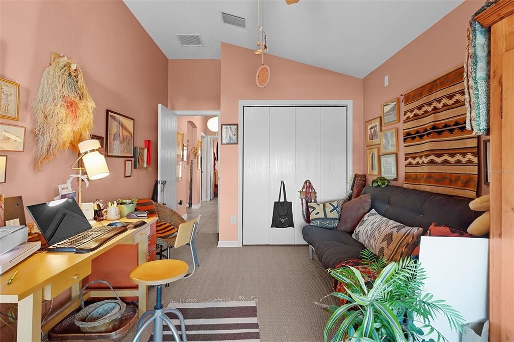 En Venta: $439,900 (3 camas, 2 baños, 1704 Pies cuadrados)