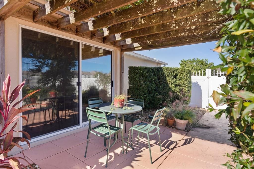 En Venta: $439,900 (3 camas, 2 baños, 1704 Pies cuadrados)