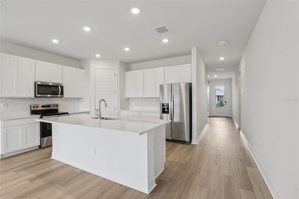 For Sale: $324,995 (4 beds, 2 baths, 1908 Square Feet)