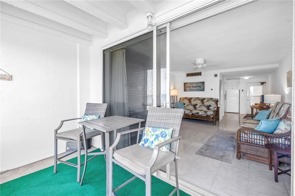 For Sale: $325,000 (0 beds, 1 baths, 448 Square Feet)