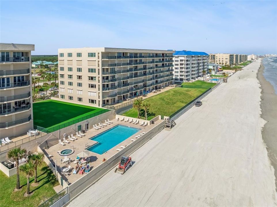 На продажу: $675,000 (2 спален, 2 ванн, 1672 Квадратных фут)