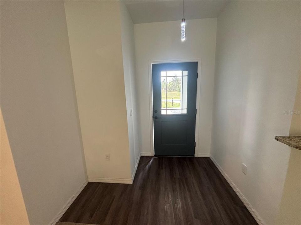 出租: $1,795 (3 贝兹, 2 浴室, 1684 平方英尺)