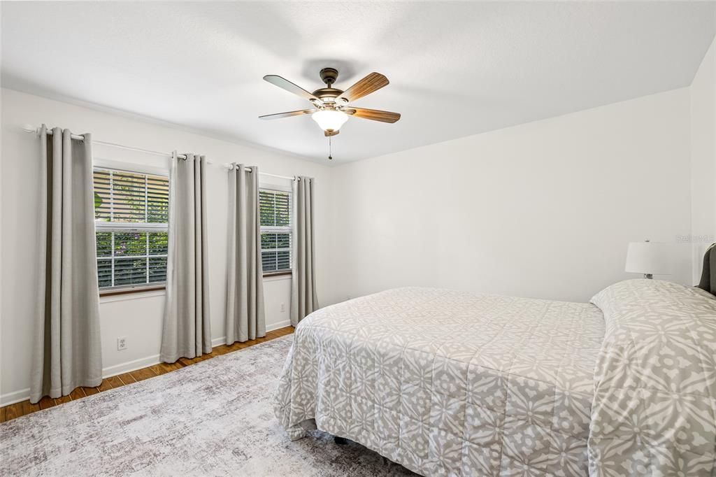 Active With Contract: $395,000 (3 beds, 2 baths, 1681 Square Feet)