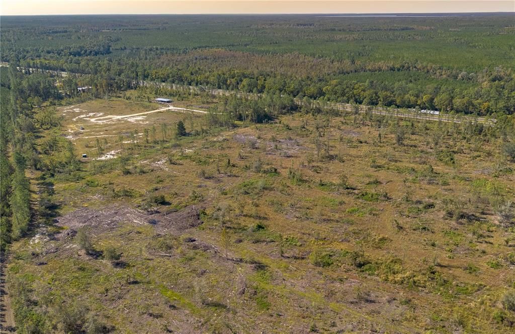 На продажу: $230,000 (16.09 acres)