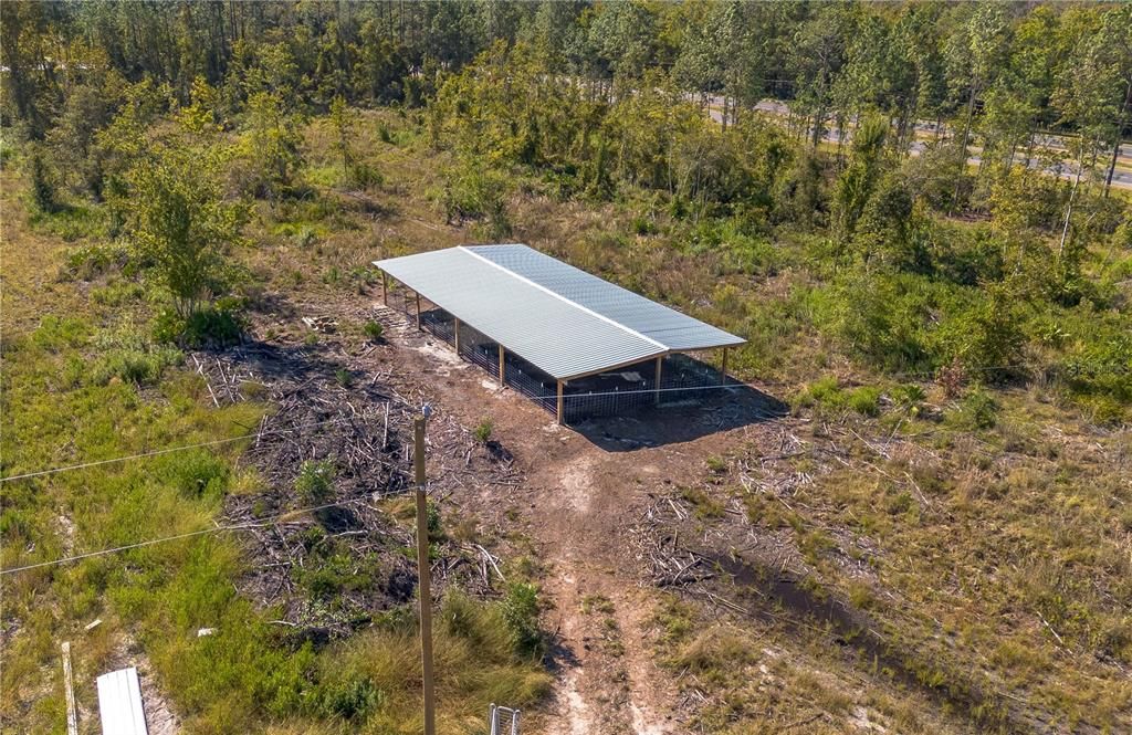 На продажу: $230,000 (16.09 acres)