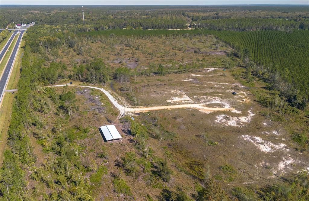 На продажу: $230,000 (16.09 acres)