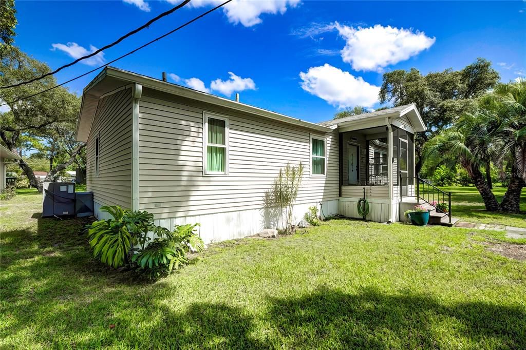 En Venta: $264,500 (2 camas, 2 baños, 1144 Pies cuadrados)