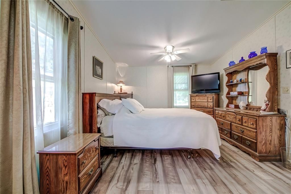 En Venta: $264,500 (2 camas, 2 baños, 1144 Pies cuadrados)