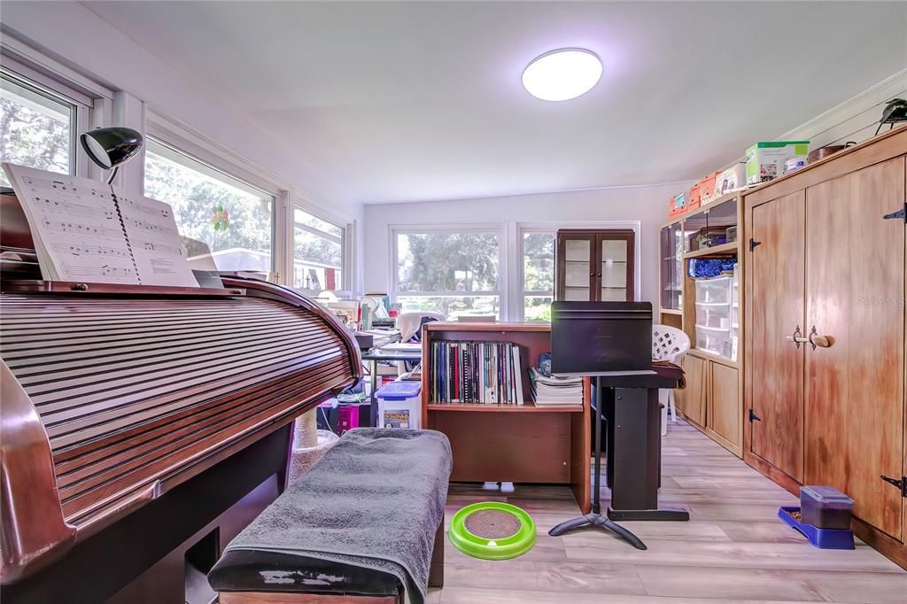 En Venta: $264,500 (2 camas, 2 baños, 1144 Pies cuadrados)