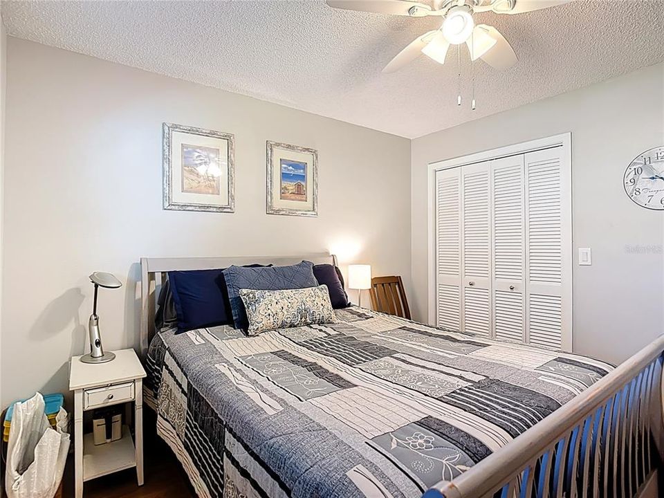 For Sale: $149,900 (2 beds, 2 baths, 1029 Square Feet)