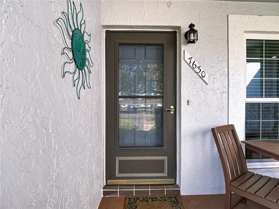 For Sale: $149,900 (2 beds, 2 baths, 1029 Square Feet)