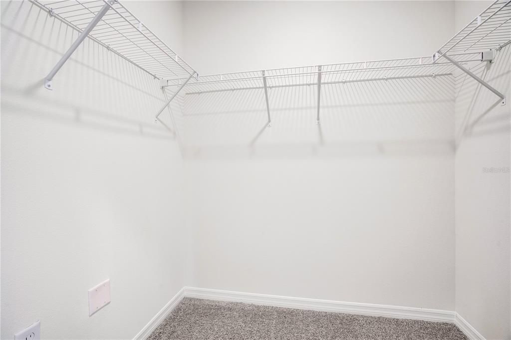 Active With Contract: $2,000 (3 beds, 2 baths, 1725 Square Feet)