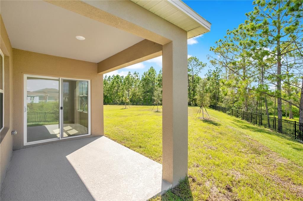 Active With Contract: $2,000 (3 beds, 2 baths, 1725 Square Feet)