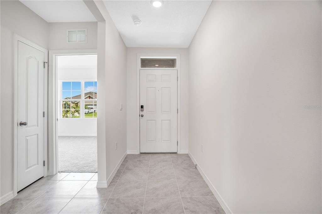 Active With Contract: $2,000 (3 beds, 2 baths, 1725 Square Feet)