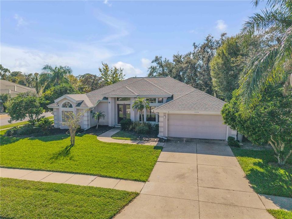 For Sale: $449,000 (3 beds, 2 baths, 2098 Square Feet)