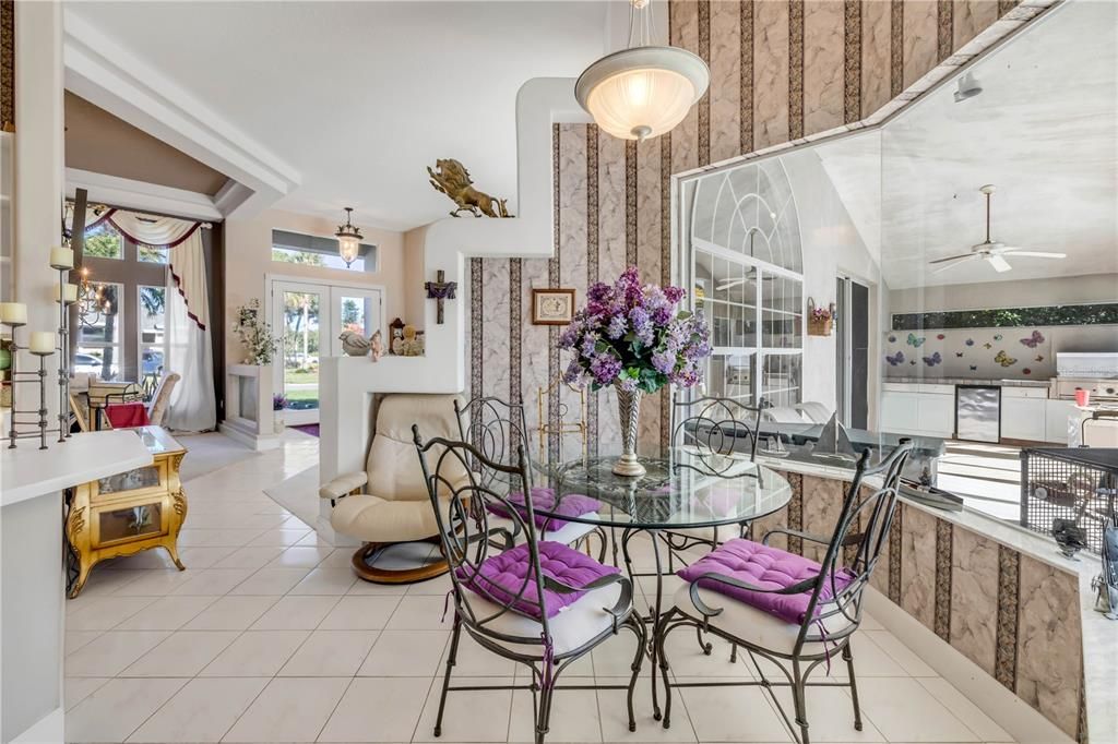 For Sale: $449,000 (3 beds, 2 baths, 2098 Square Feet)