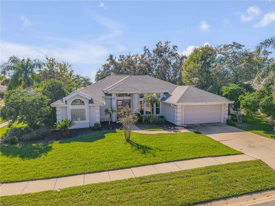 For Sale: $449,000 (3 beds, 2 baths, 2098 Square Feet)