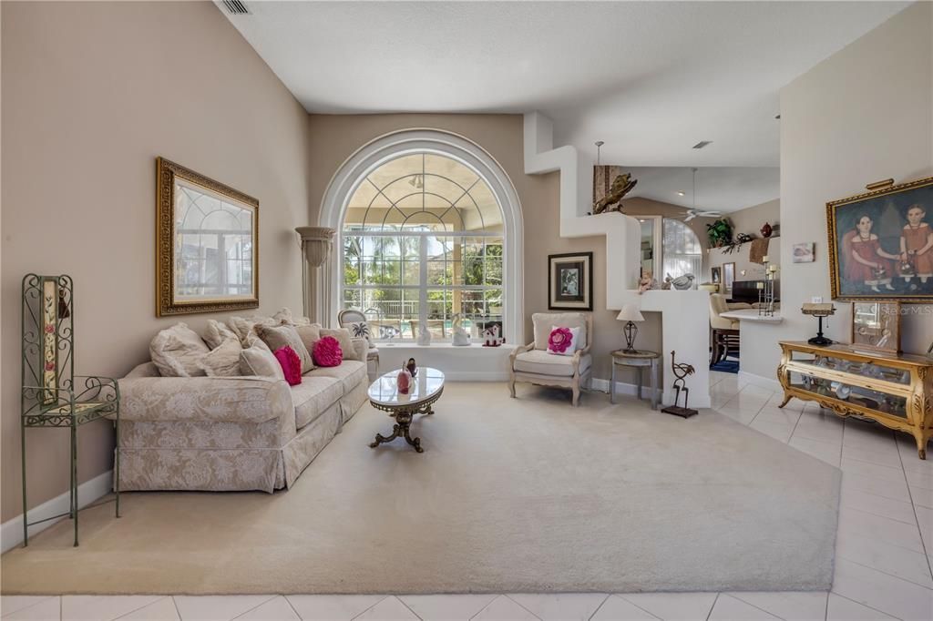 For Sale: $449,000 (3 beds, 2 baths, 2098 Square Feet)