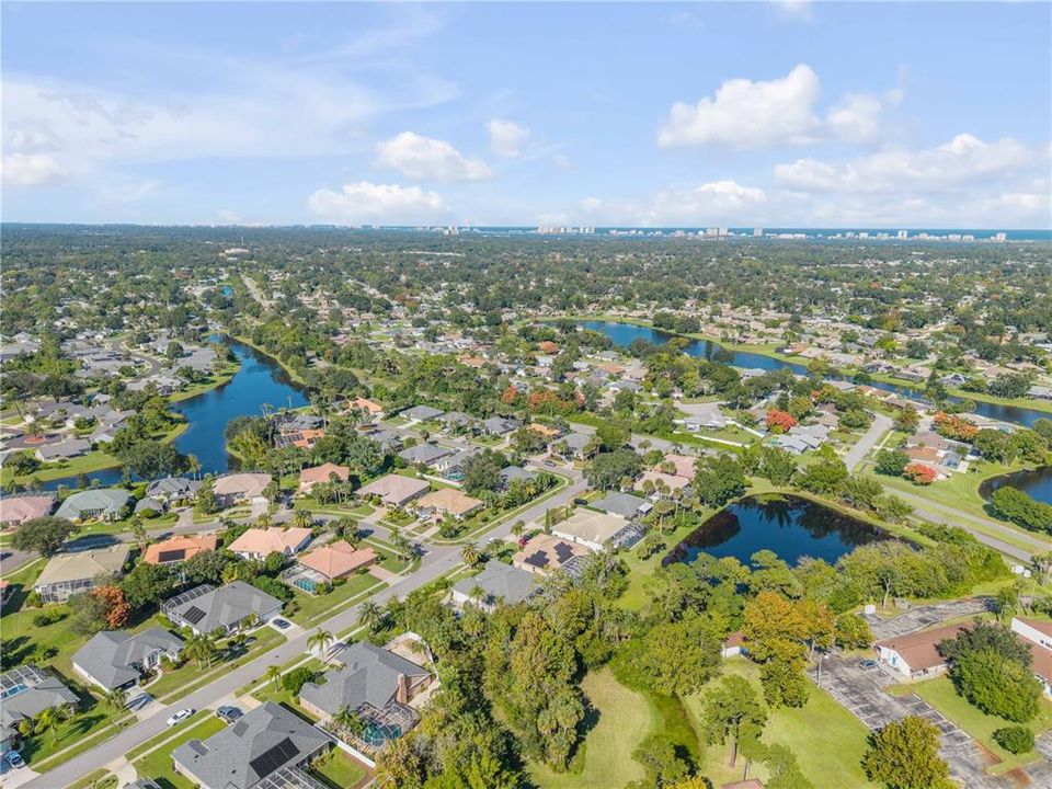 For Sale: $449,000 (3 beds, 2 baths, 2098 Square Feet)