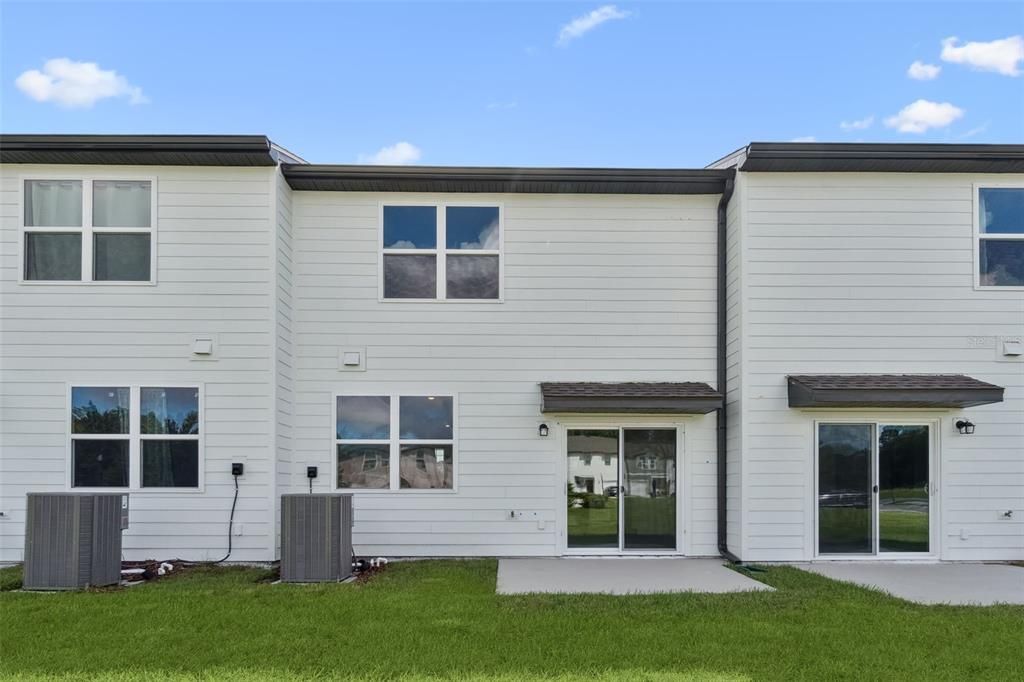 出租: $1,895 (3 贝兹, 2 浴室, 1422 平方英尺)