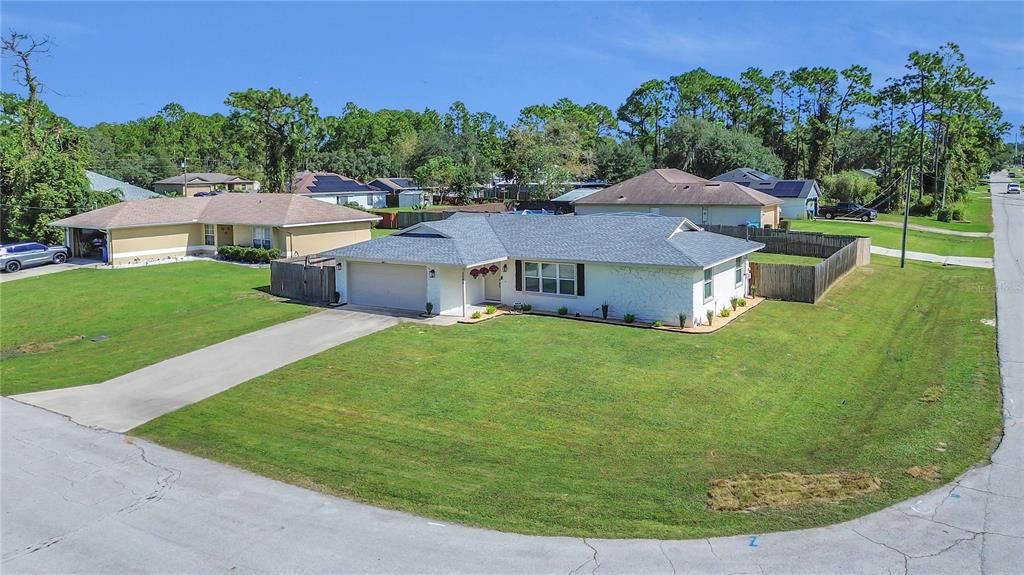 待售: $410,000 (3 贝兹, 2 浴室, 1337 平方英尺)