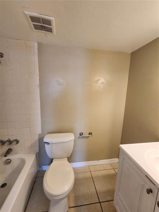 For Sale: $154,900 (2 beds, 2 baths, 1052 Square Feet)