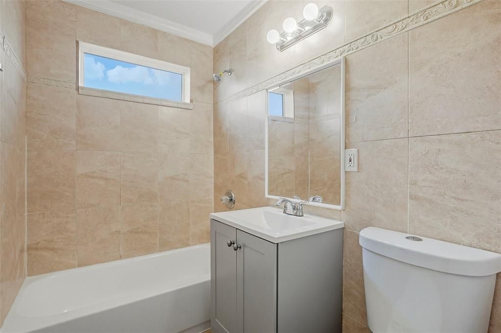 En Venta: $425,000 (3 camas, 1 baños, 936 Pies cuadrados)